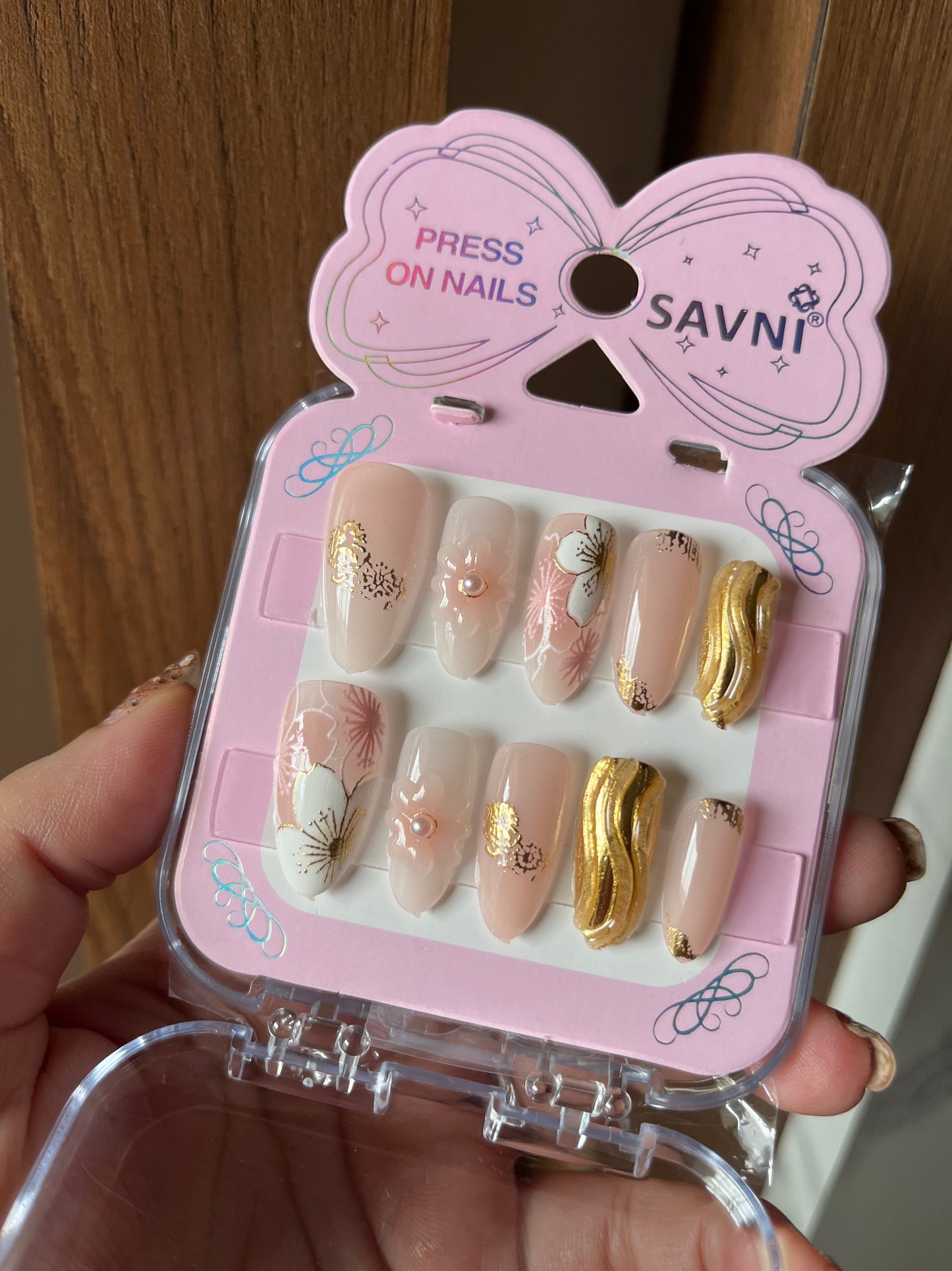 Floral gold premium nails