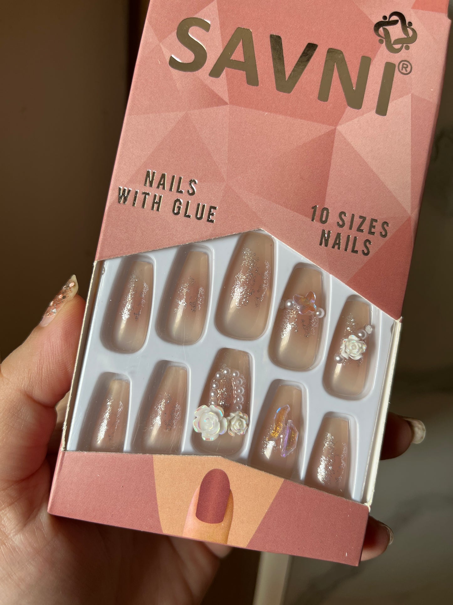 White pearl stone nails