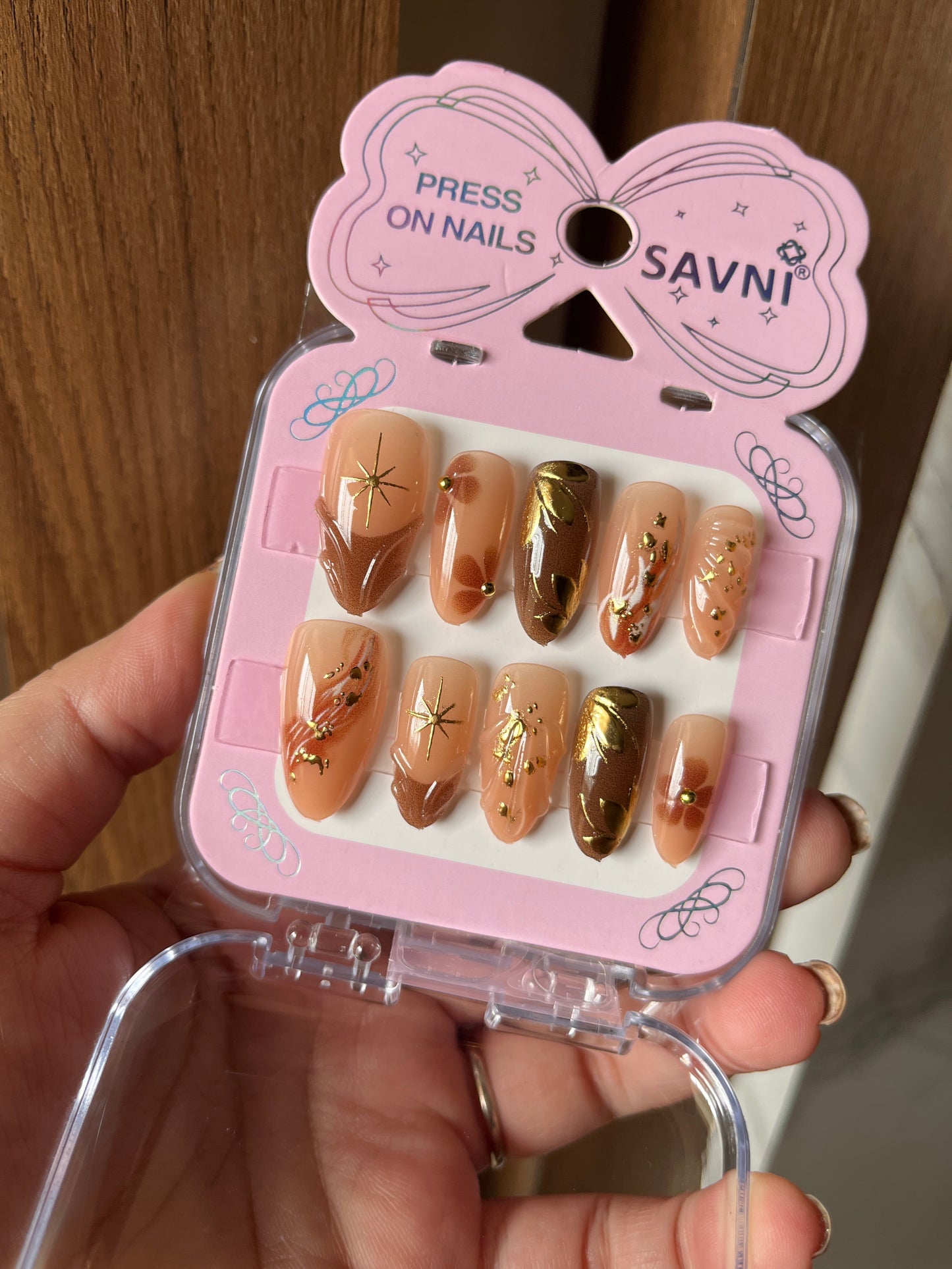 Brown gold premium nails