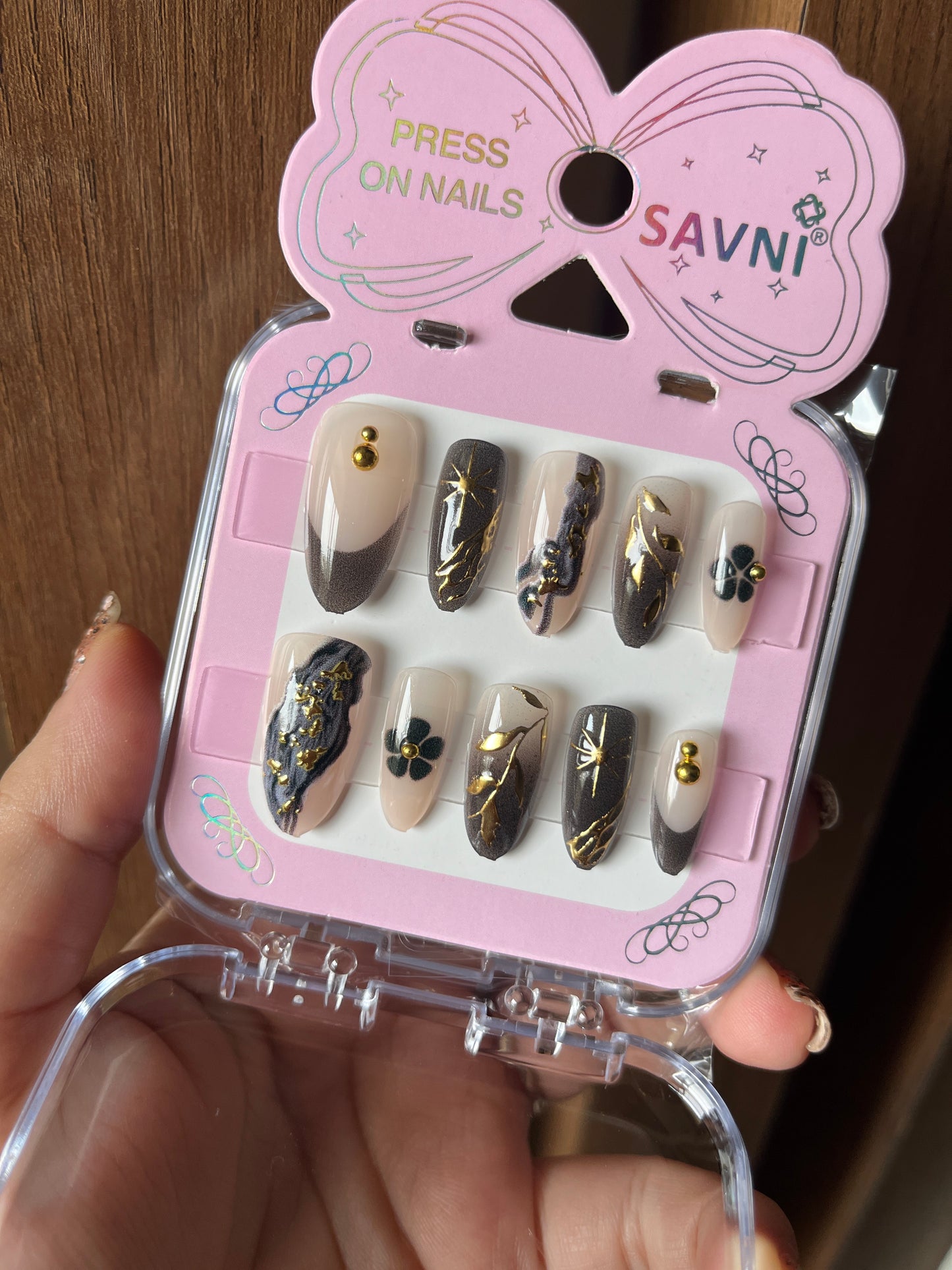 Black gold premium nails