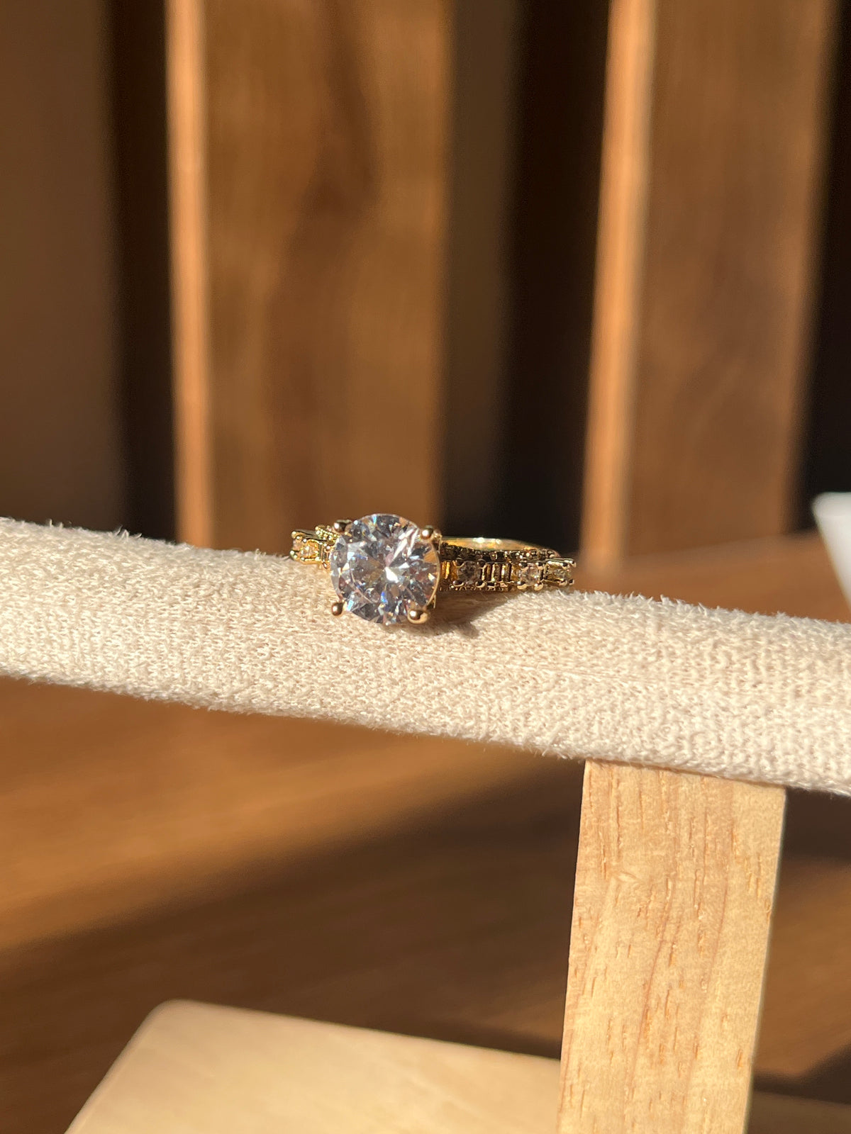 2 carat - Gold AD ring