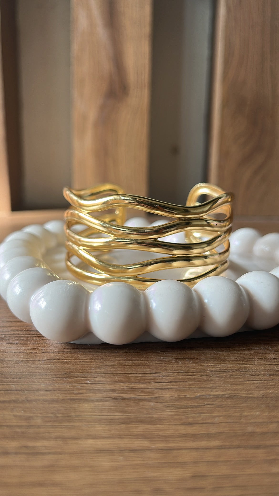 Wave bracelet