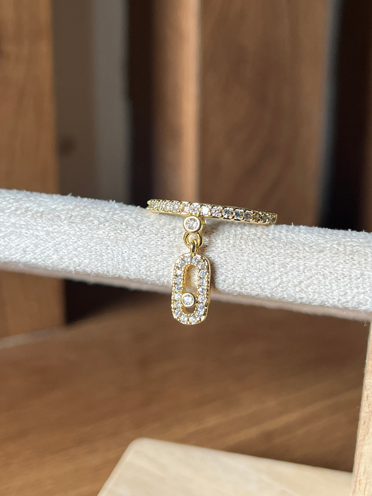 Drop ring