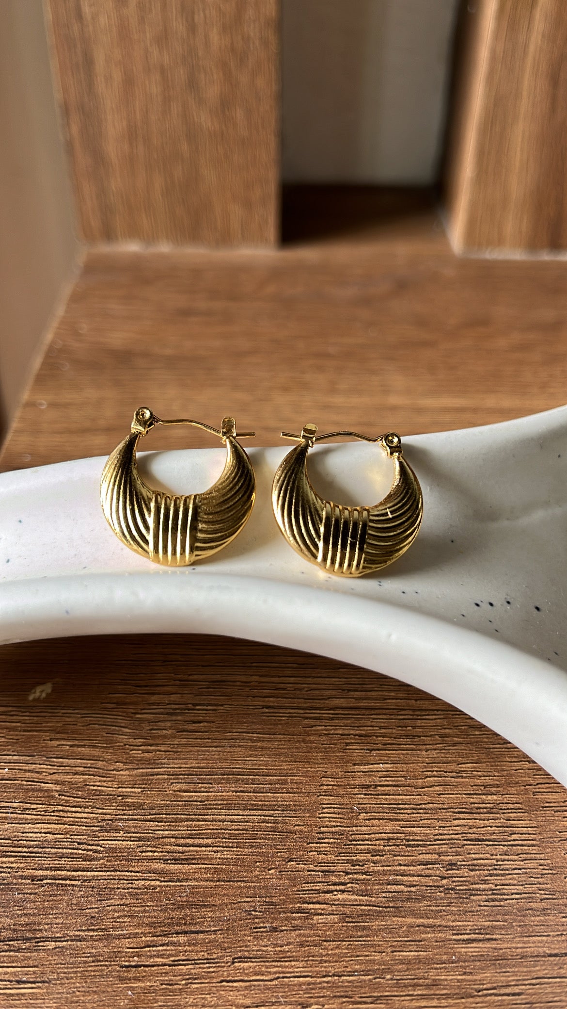 Gold Hoop earrings - 1
