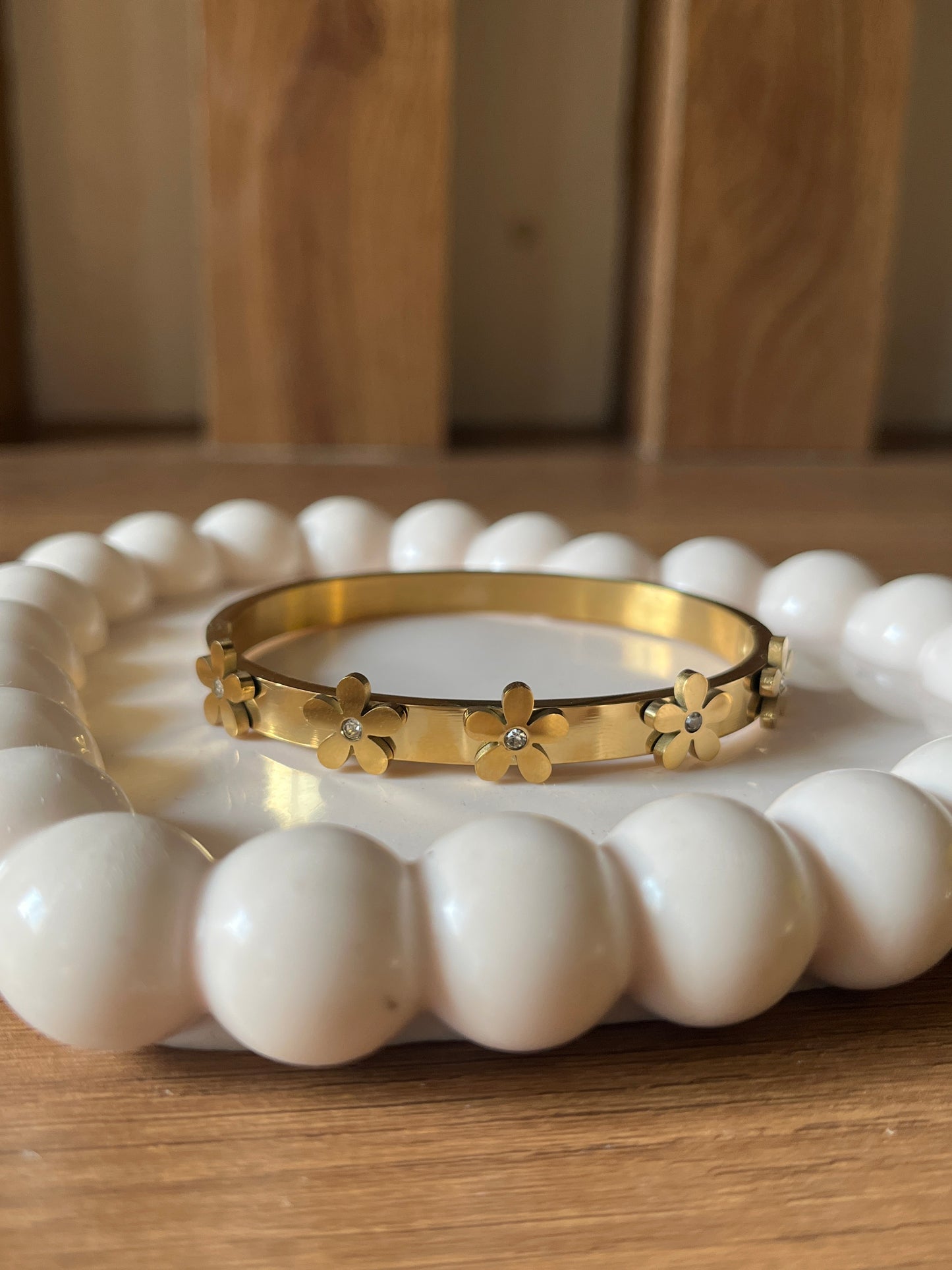 Flower bracelet