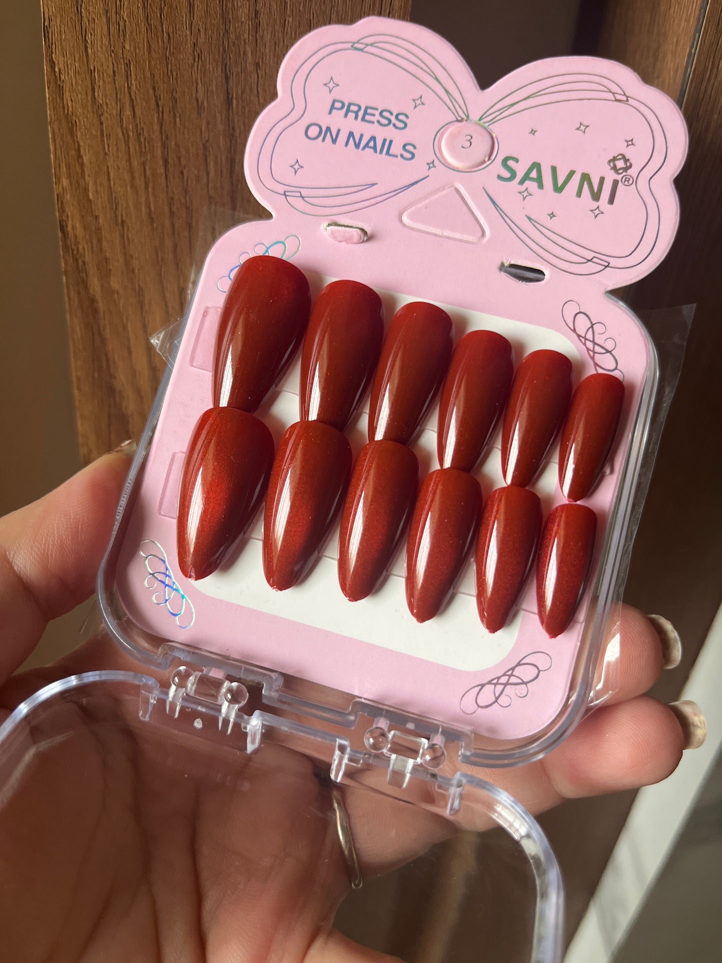 Red cat eye round finish