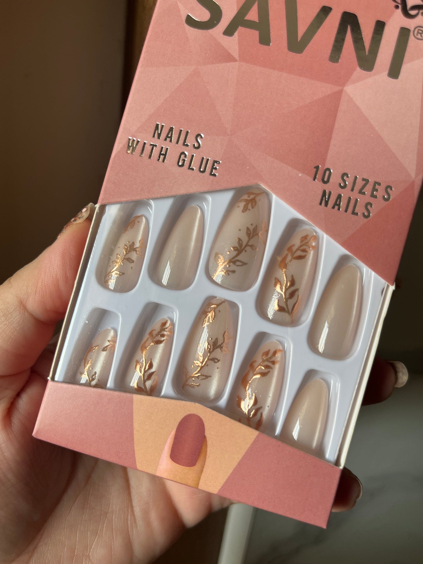 Cat eye copper nails