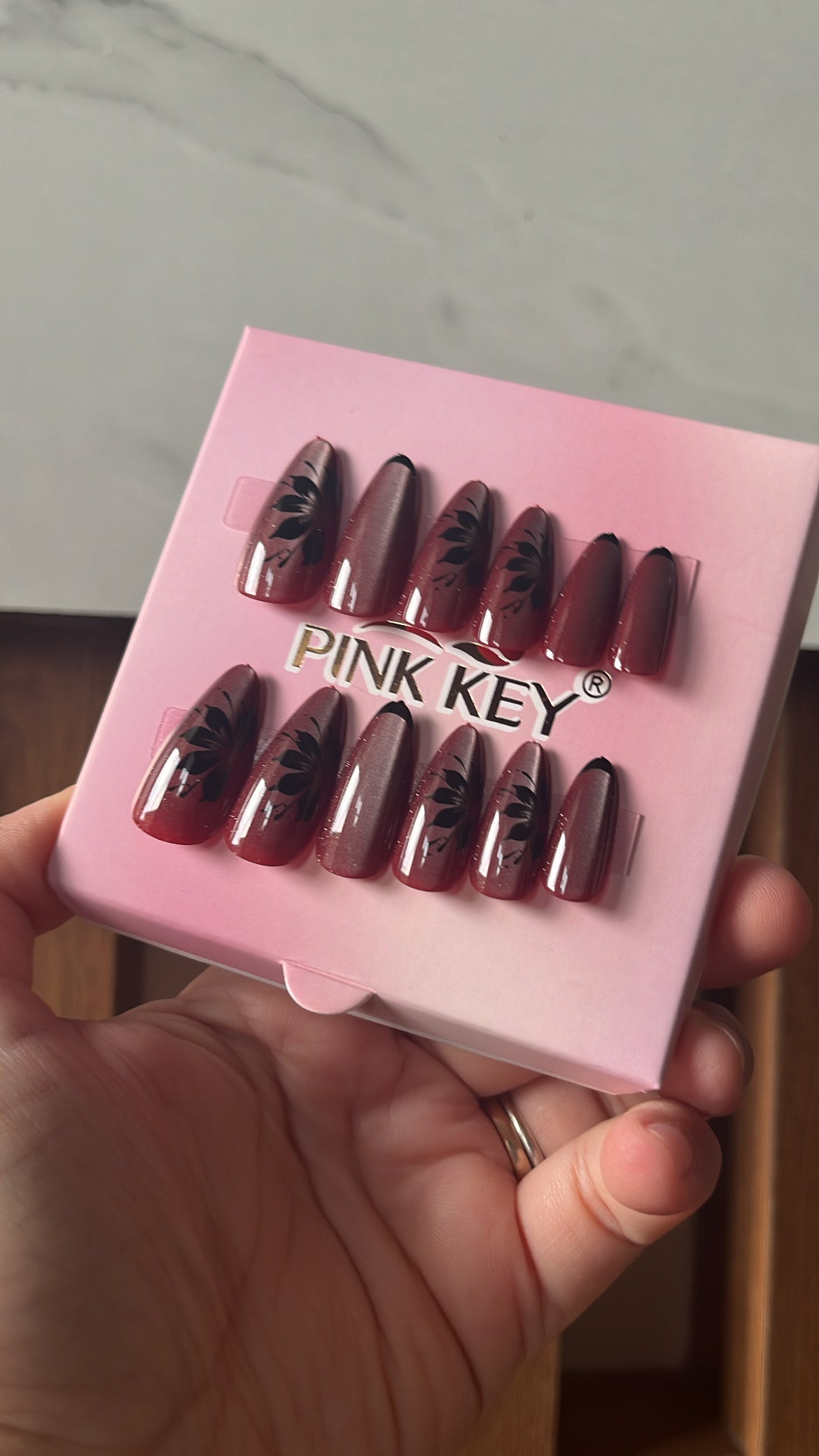 Maroon Flower Cat eye