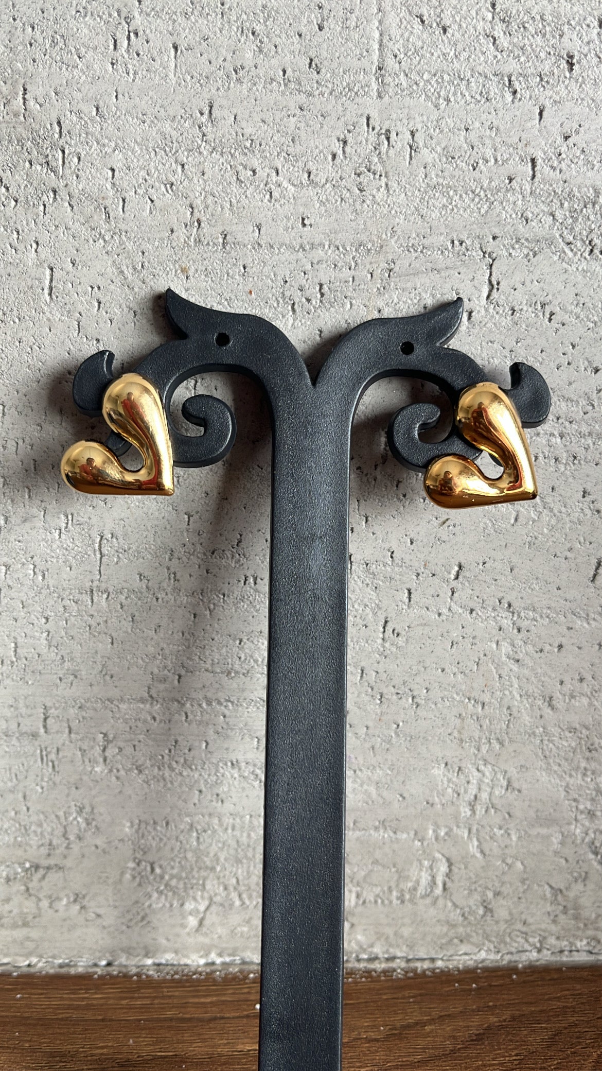 Heart Stud earrings