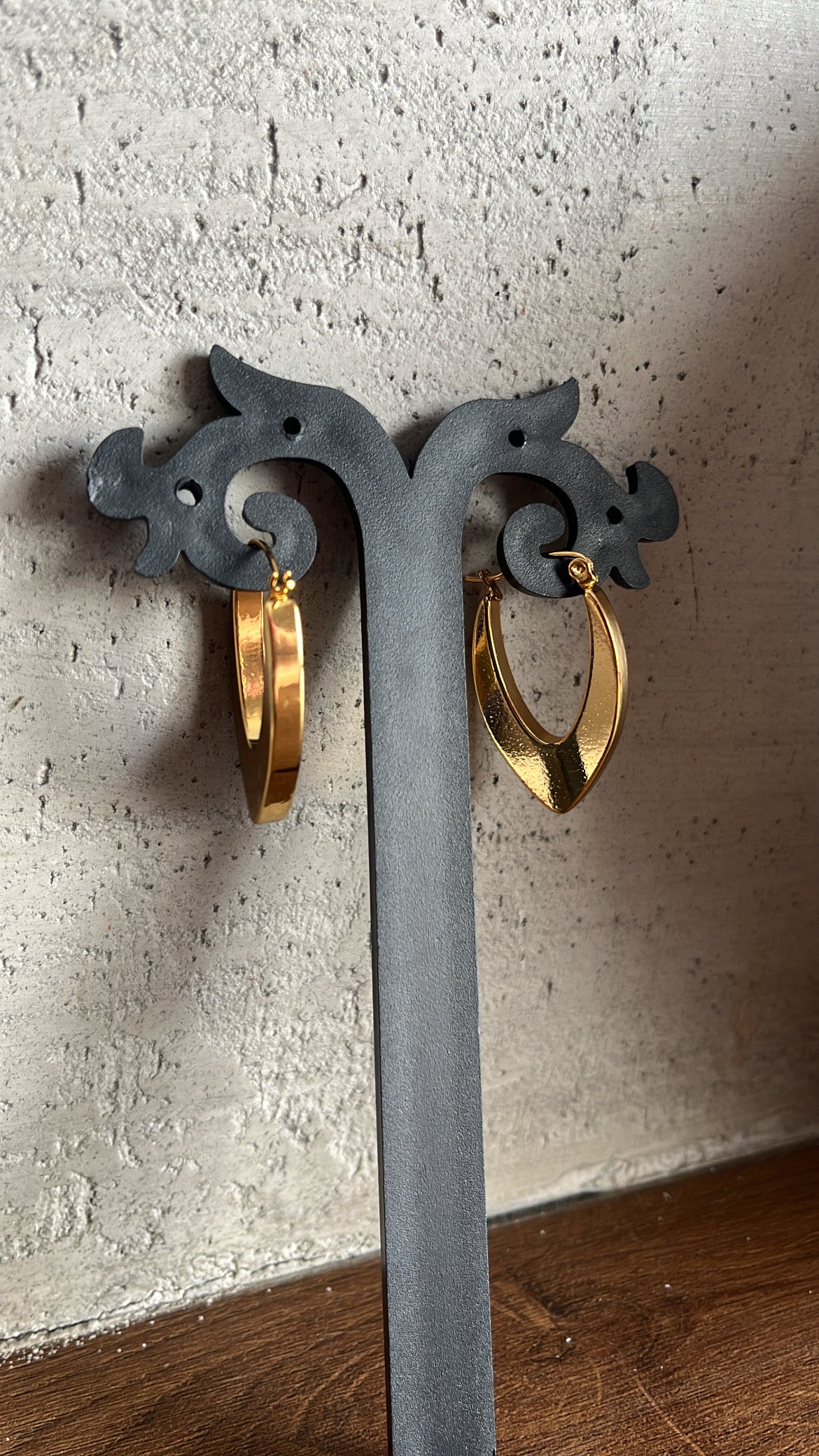 Leaf Golden Hoop Earrings