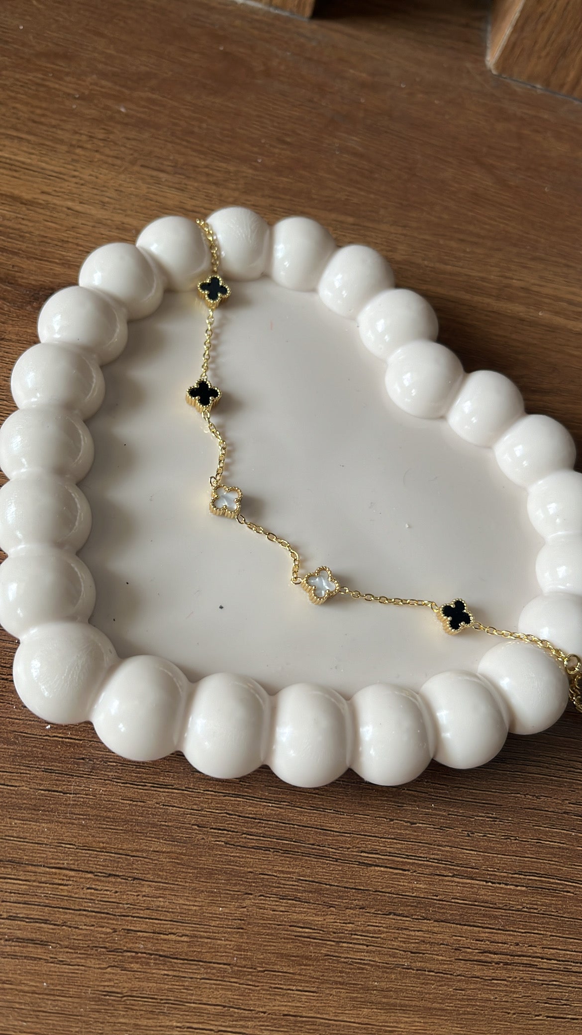 Small Clover Charm - Reversible Chain Bracelet