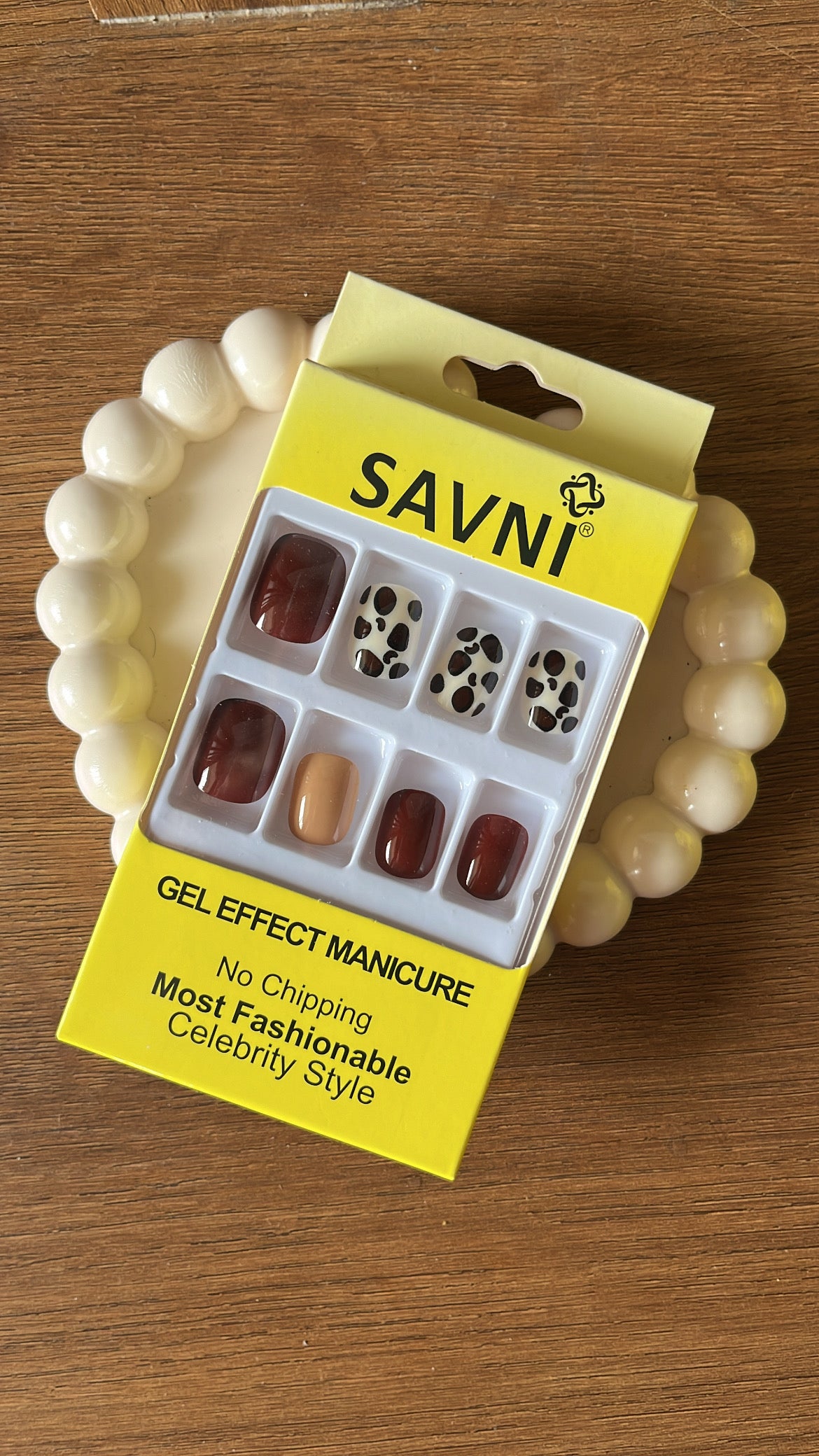 Brown: 12 nails in a box - Premium Nails