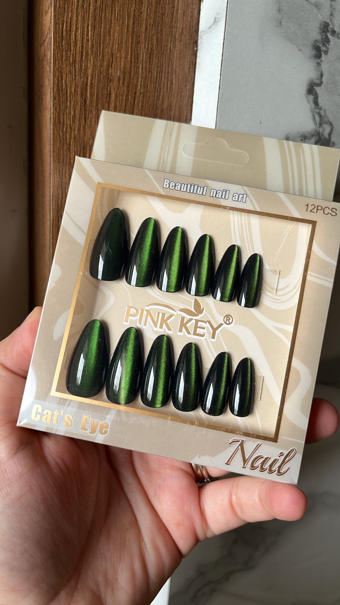 Green cat eye