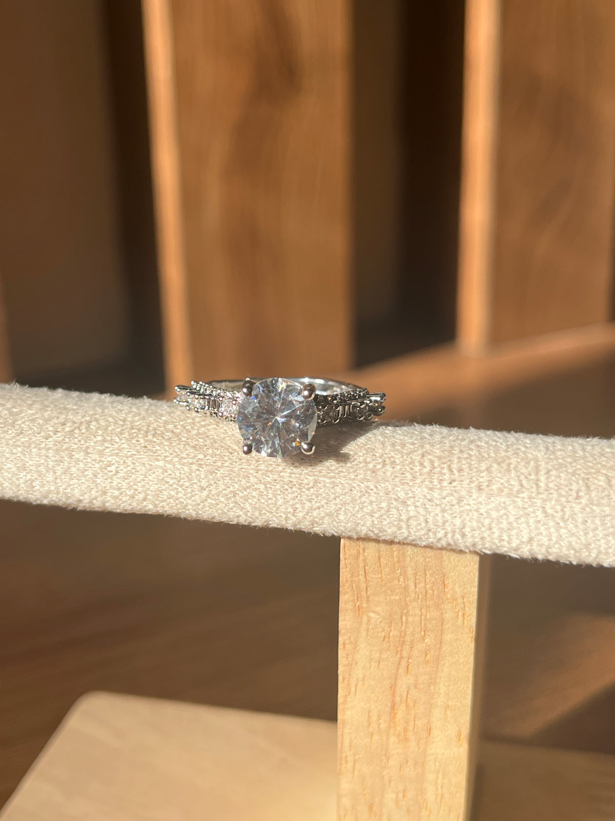 2 carat -Silver solitaire