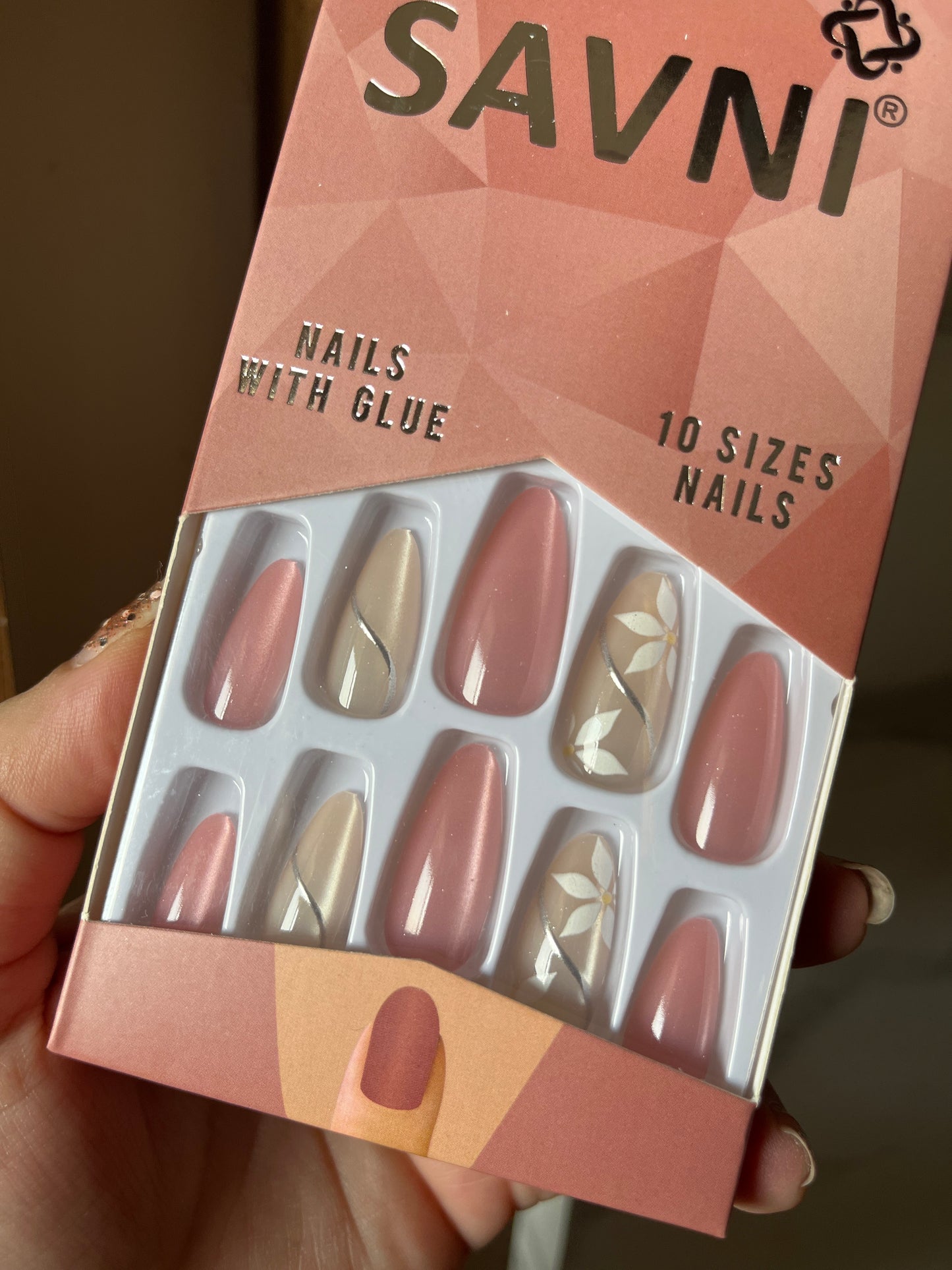 Pink nude floral cat eye