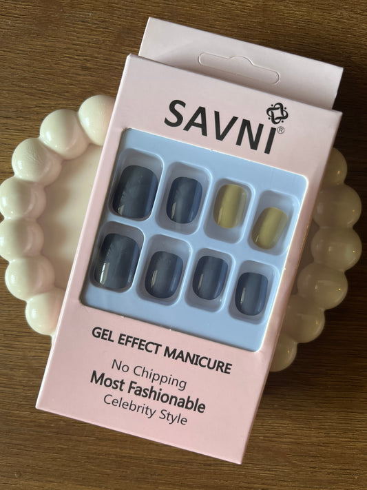 Grey set of 12 nails