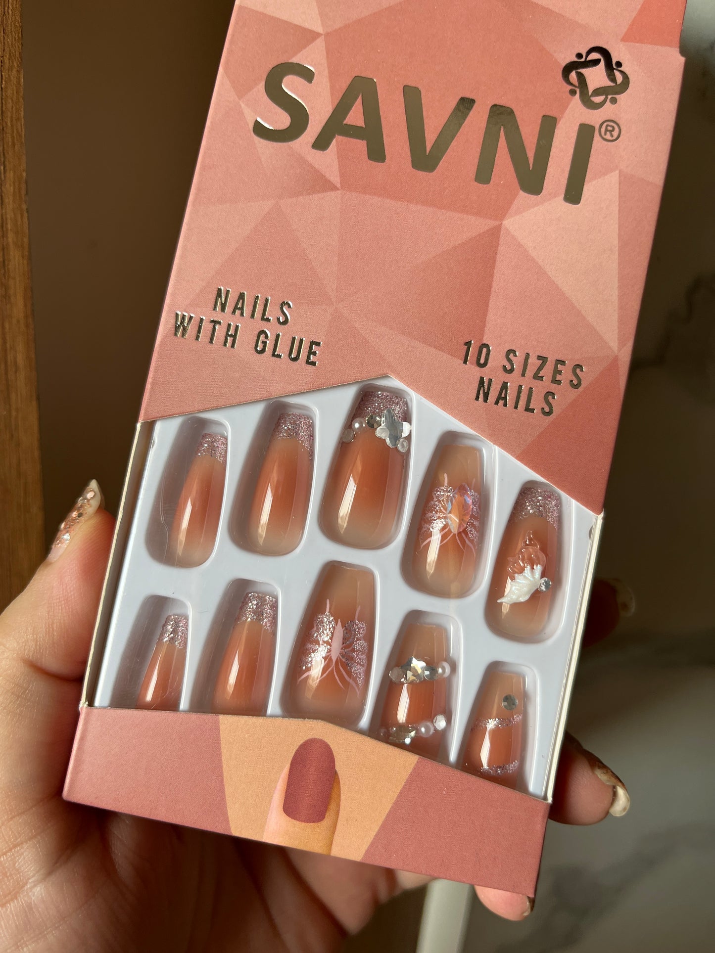 Butterfly stone nails