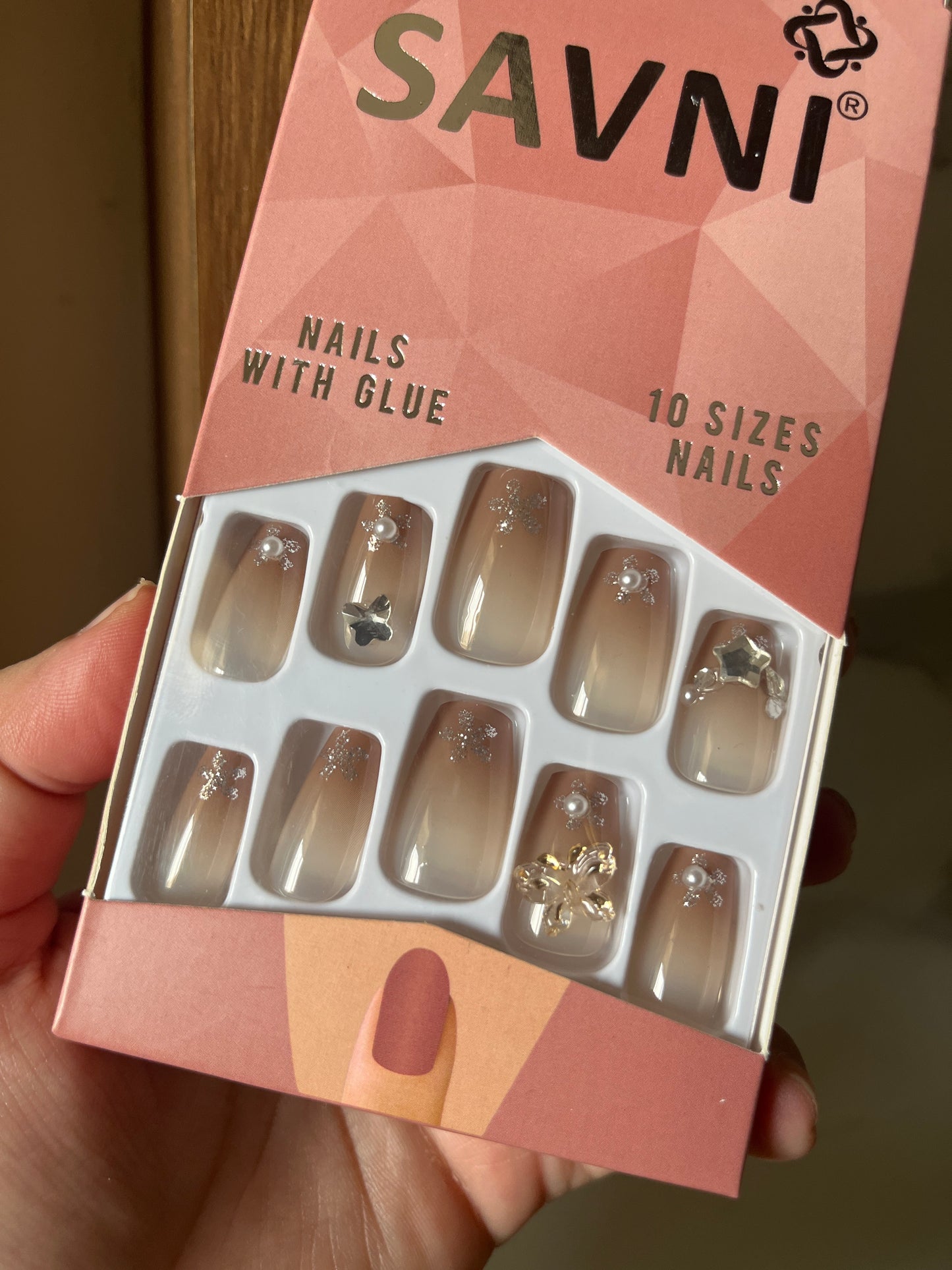 Ombre stone nails