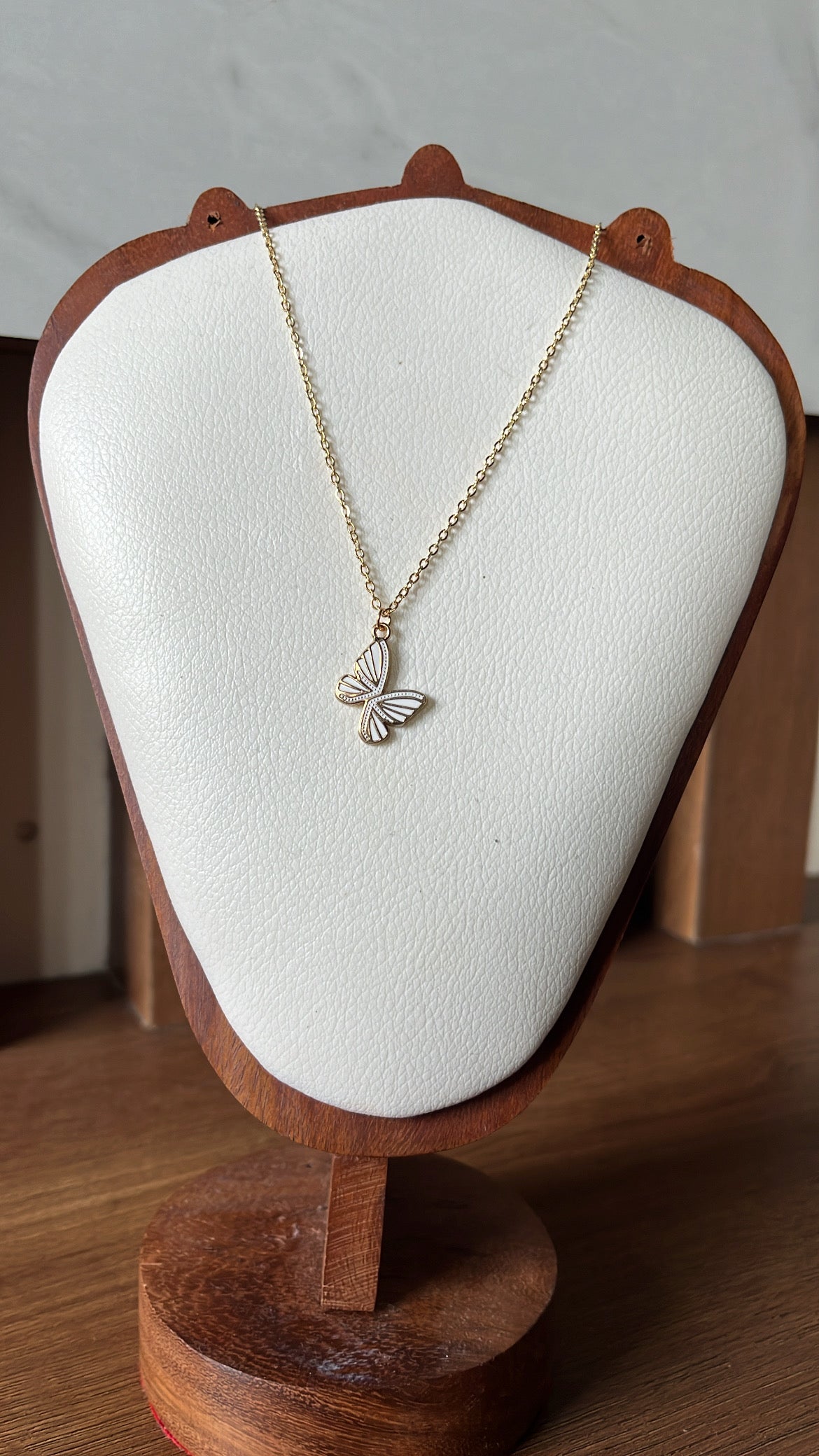 Butterfly charm pendant white