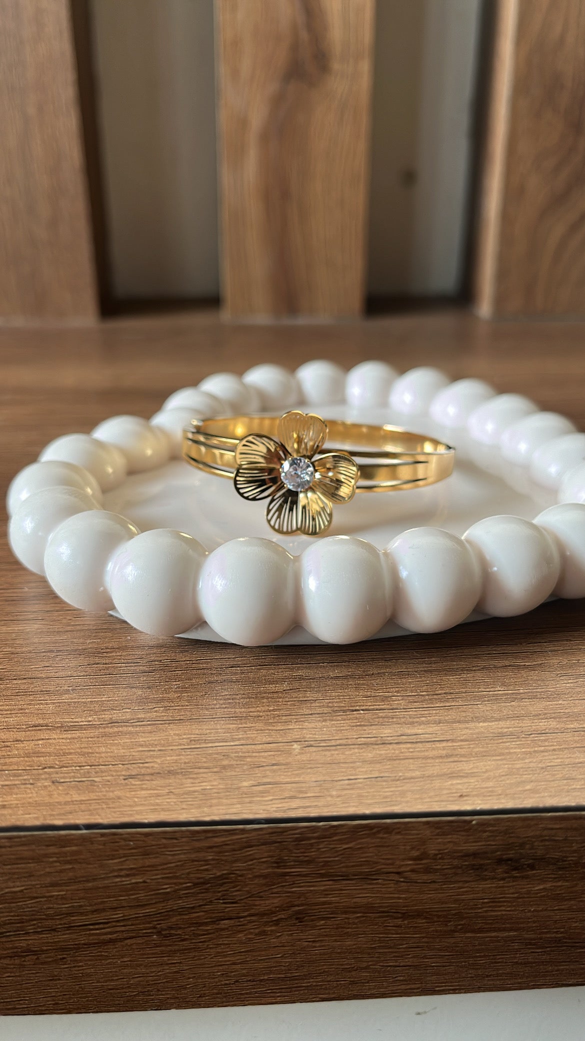 Baby size gold flower bracelet