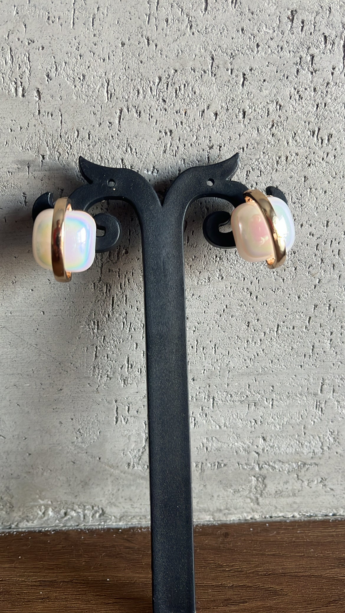 Pearl Gold statement earrings
