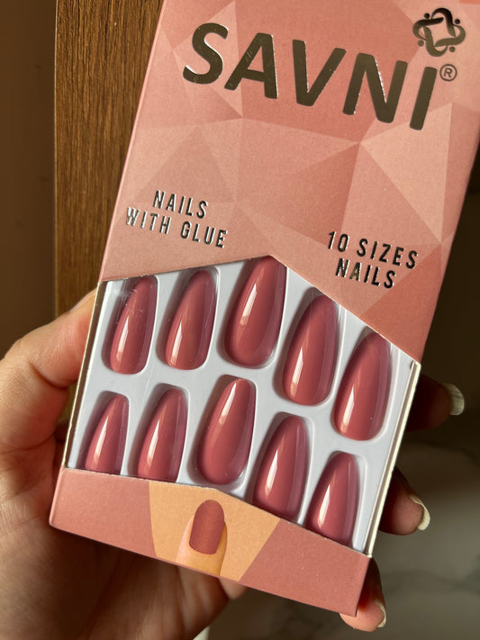 Muted pink gloss nails with tabs