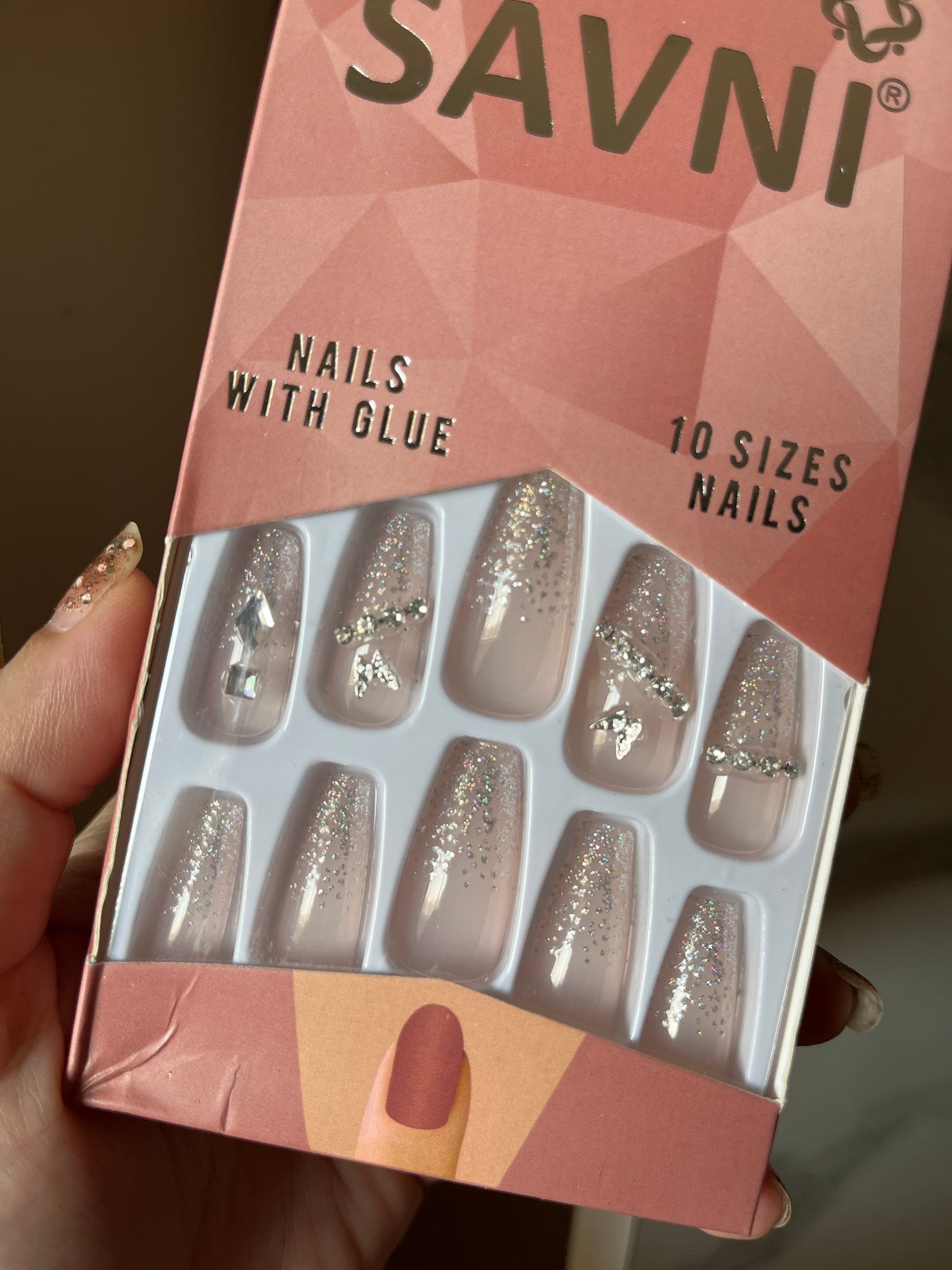 Silver glitter stone nails