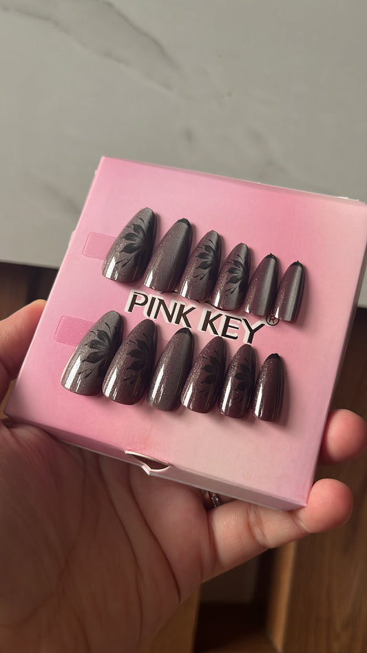 Brown flower cat eye