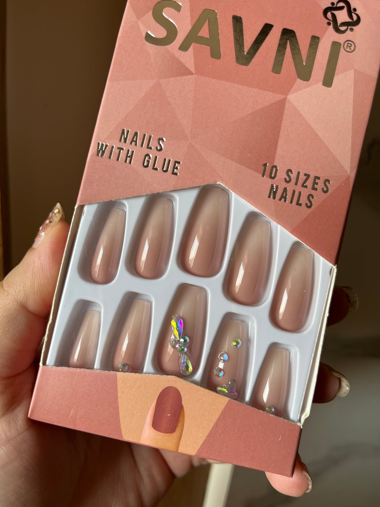 Minimal ombre nails