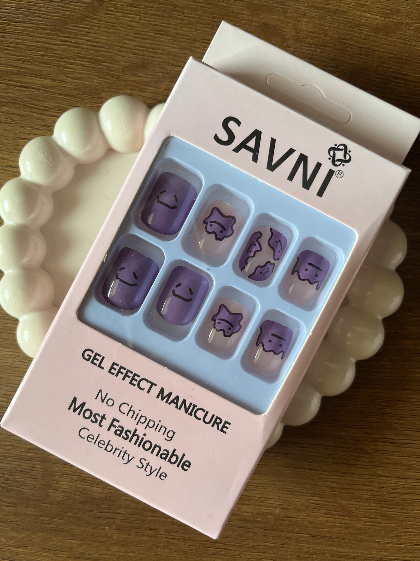 Purple graphic set of 12 nails