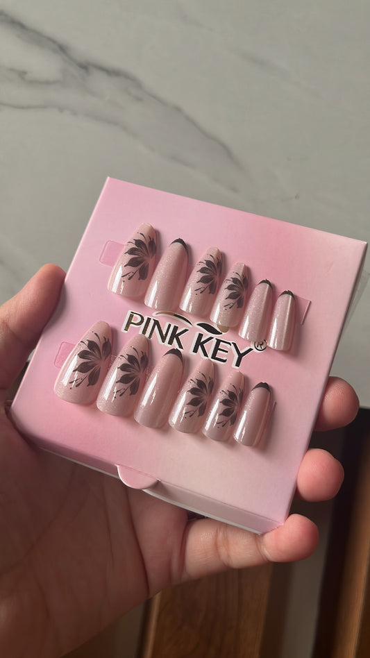 Peach flower cat eye