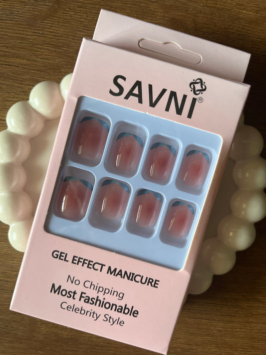 Green french tip set of 12 nails