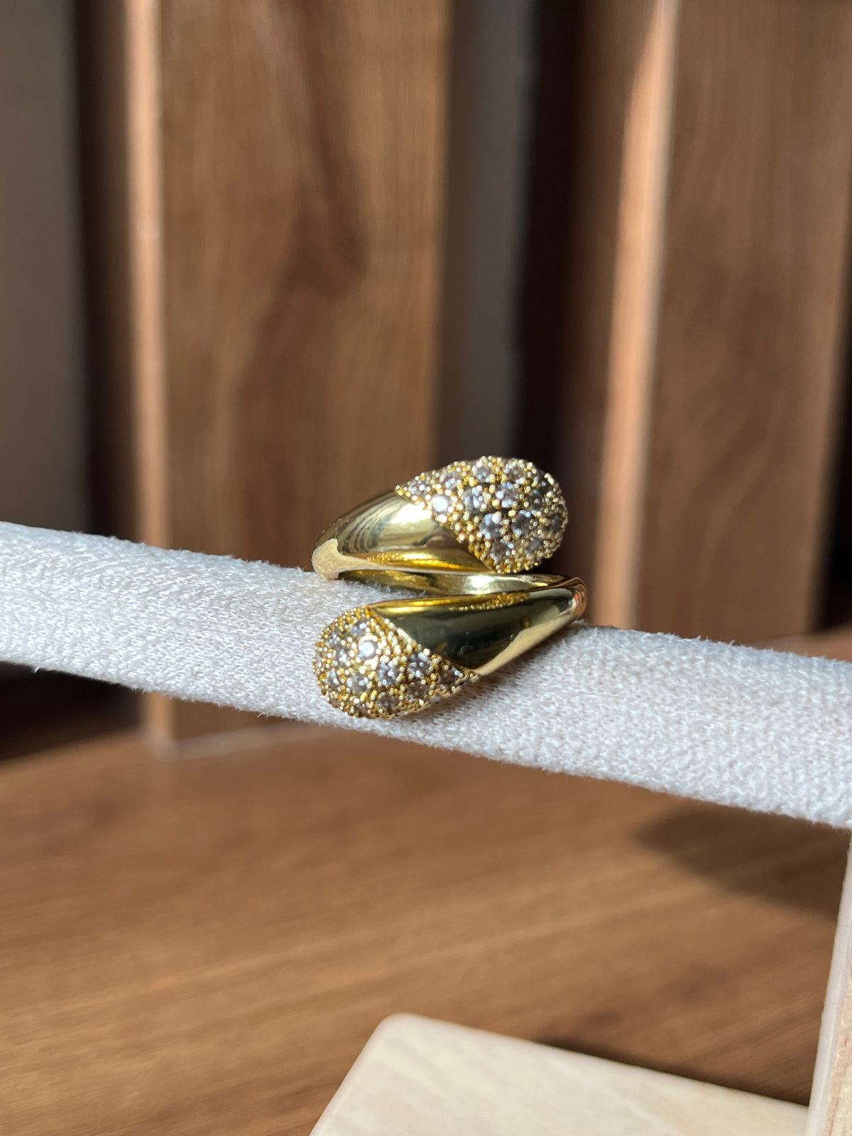 AD Loop ring