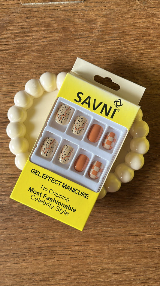 12 nails in a box - Premium Nails