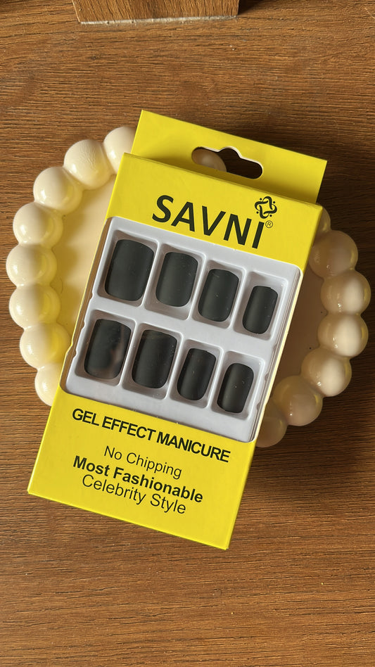 12 nails in a box - Premium Nails