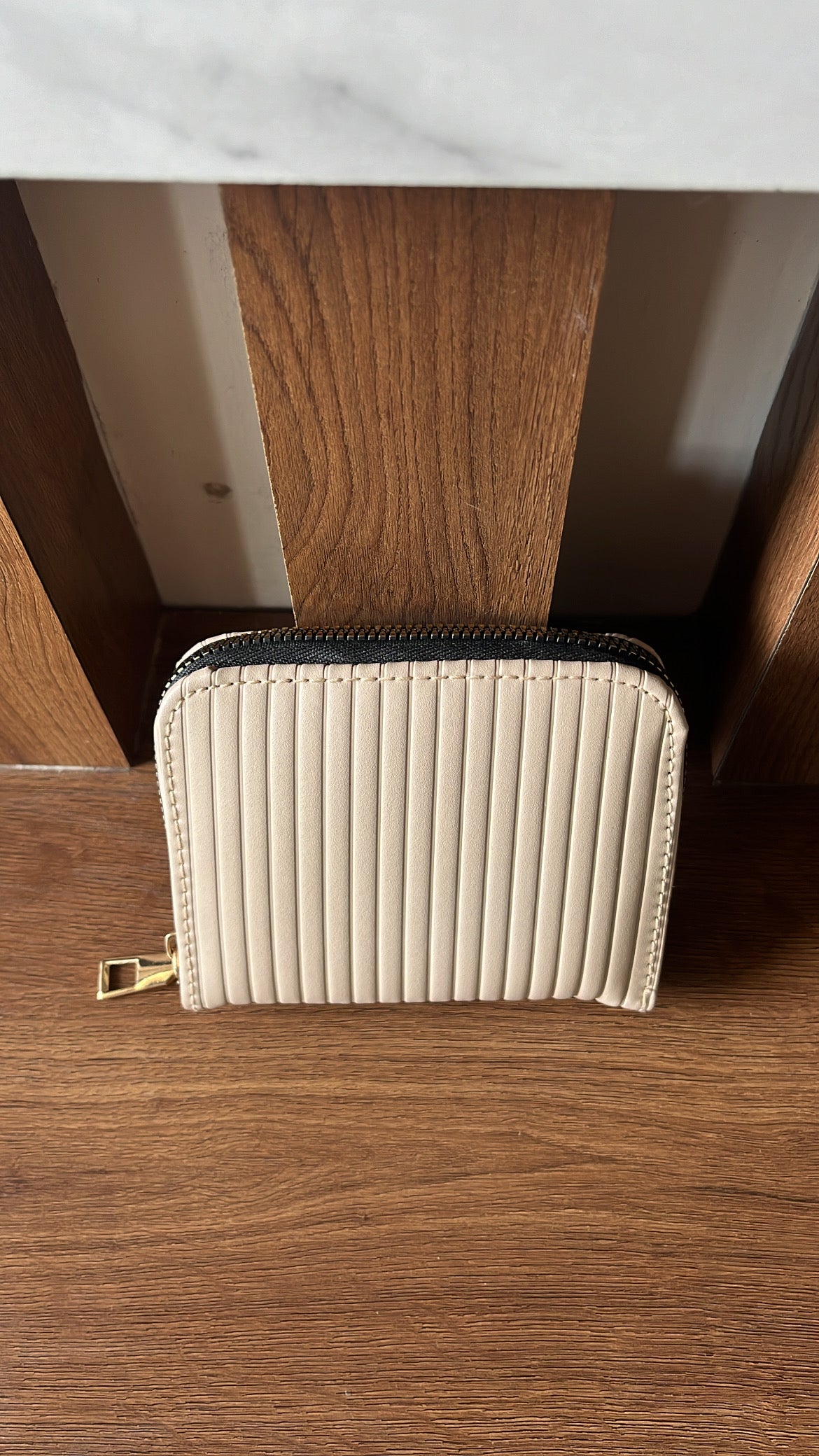 Off white Wallet