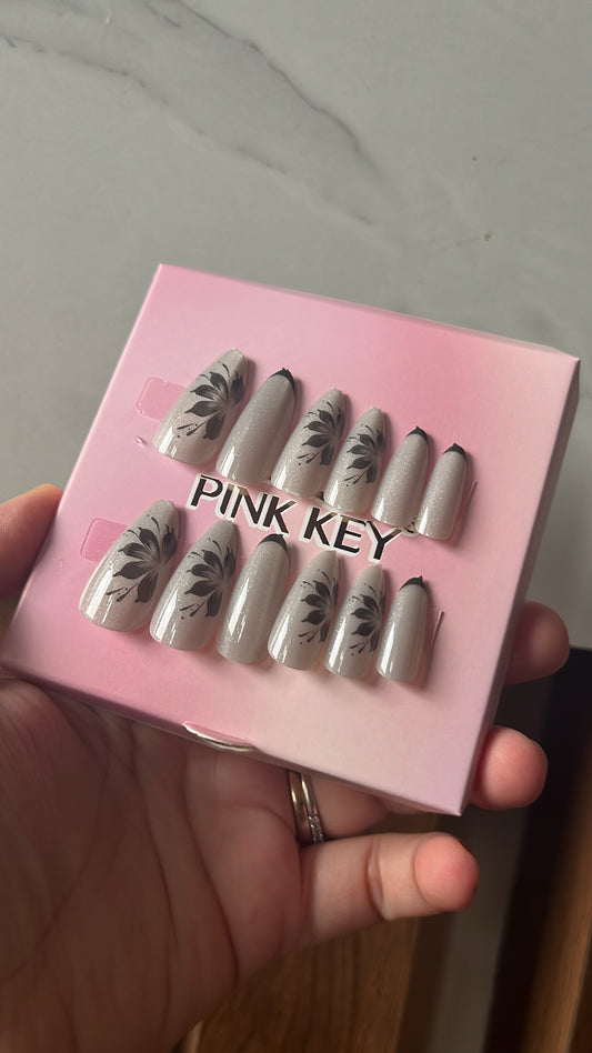 Light Grey Flower cat eye