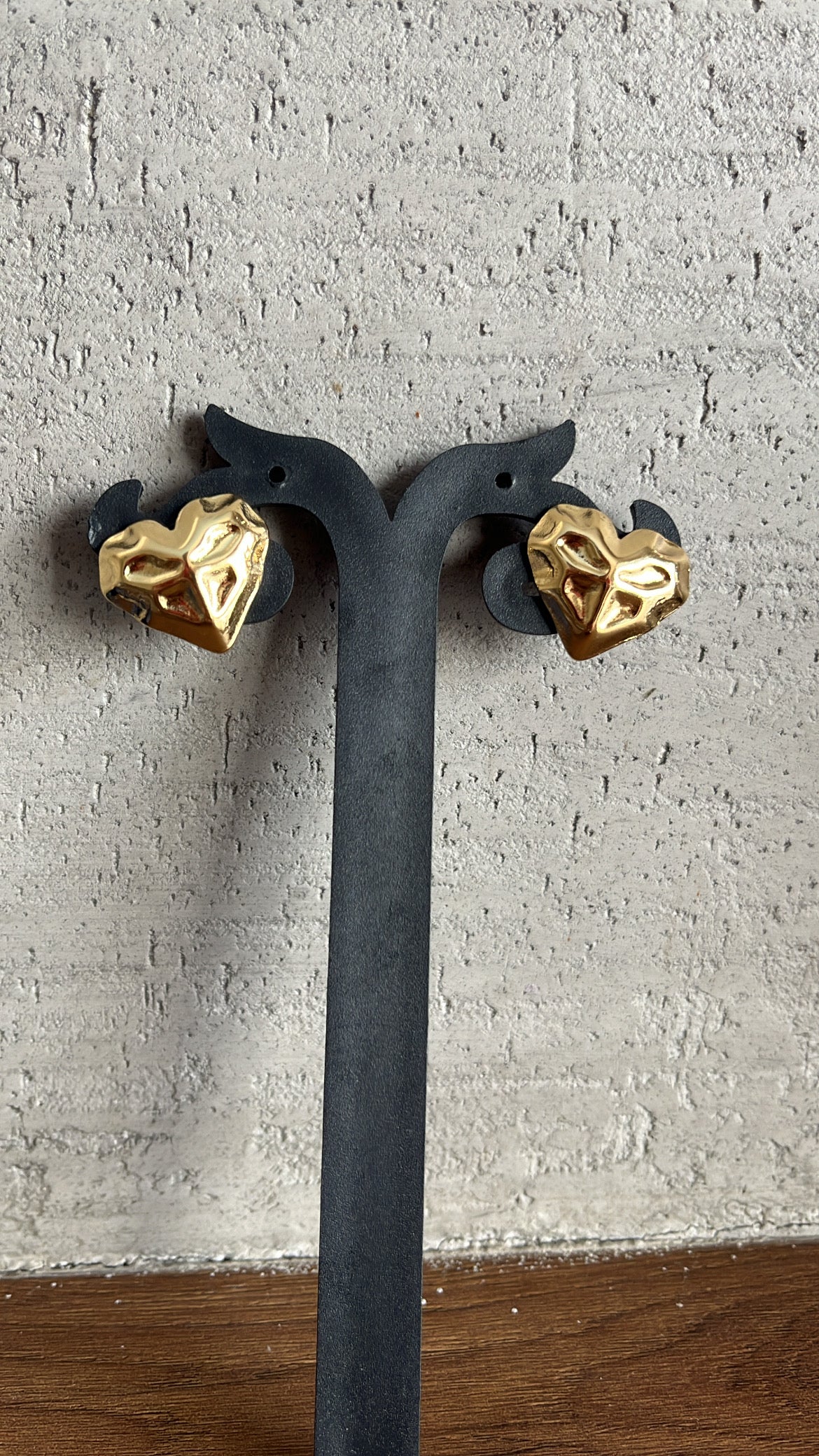 Anti-tarnish Heart Earrings