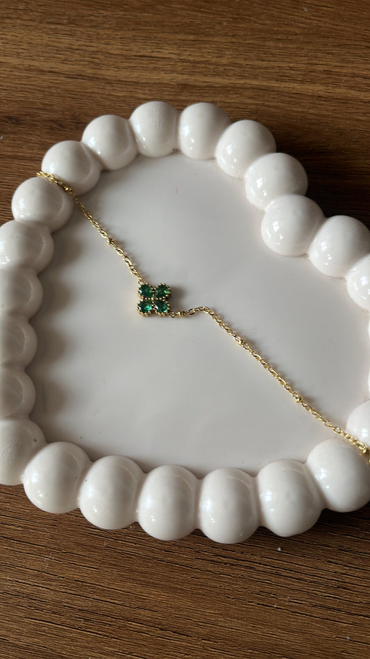 Emerald clover bracelet