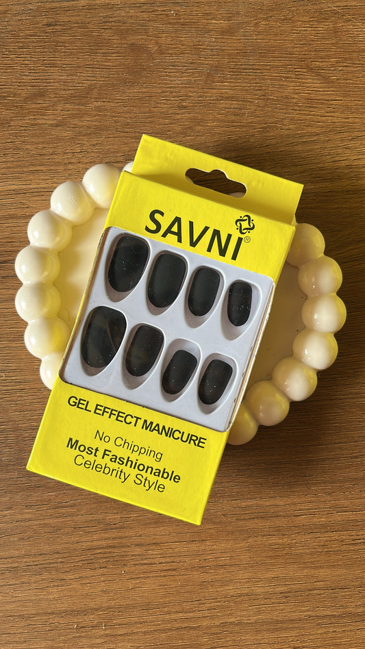 12 nails in a box - Premium Nails