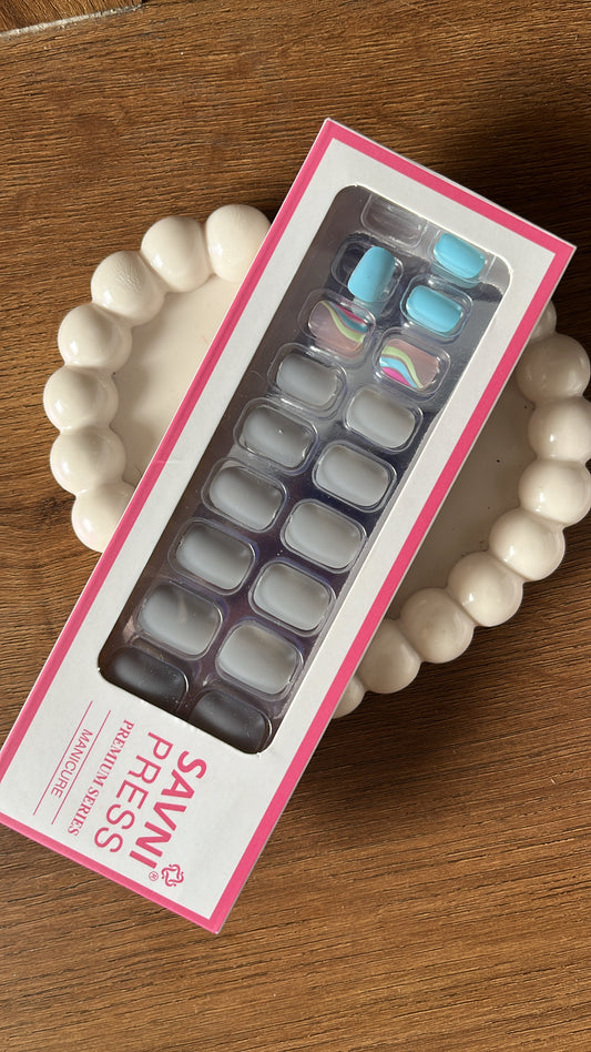 Grey: 24 nails in a box - High Quality Nails