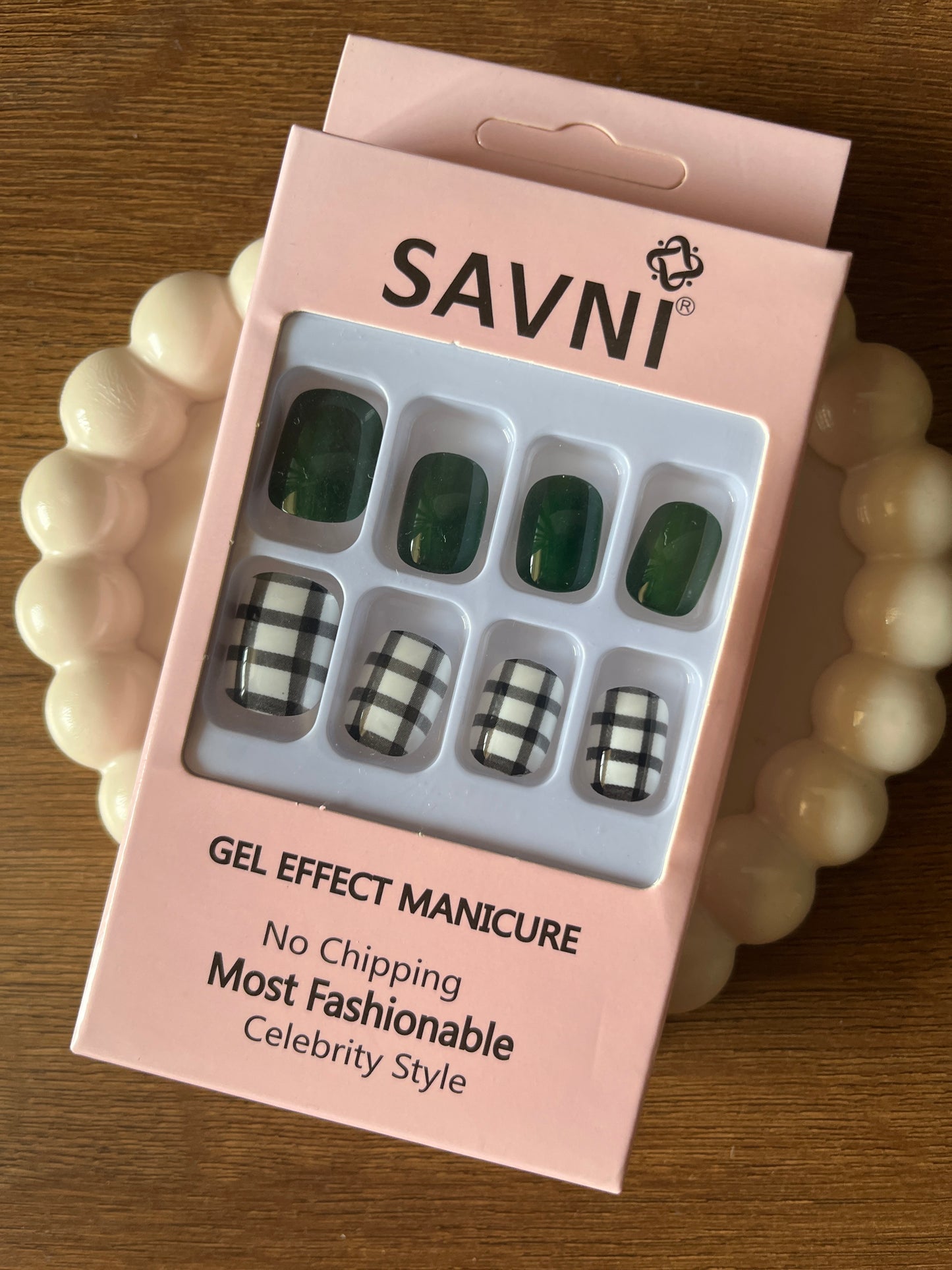 Green and check set of 12 nails