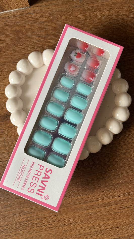Blue: 24 nails in a box - High Quality Nails