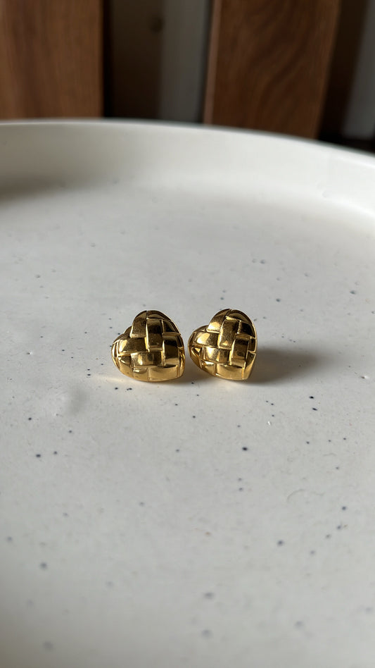 Heart stud earrings
