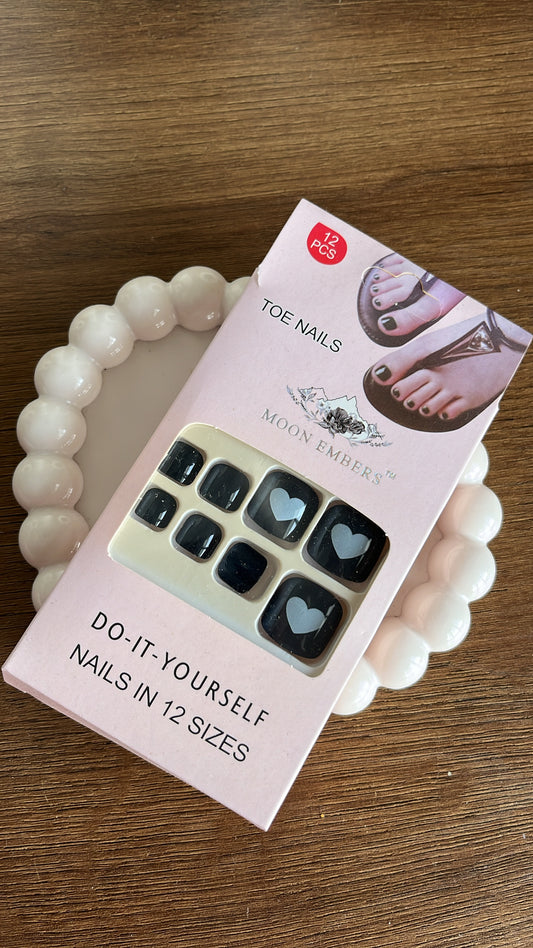 Black Heart Toe Nails