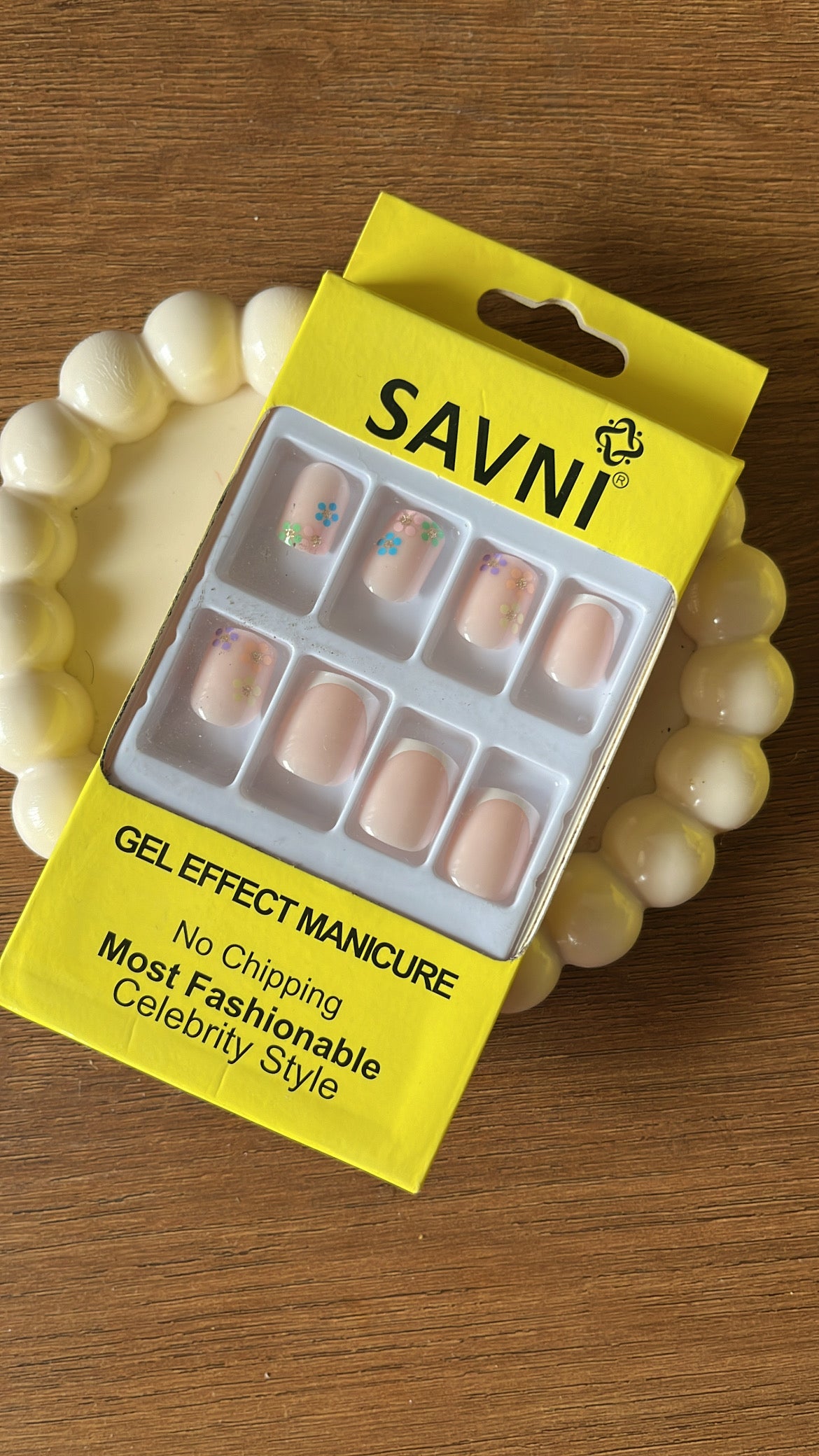 12 nails in a box - Premium Nails