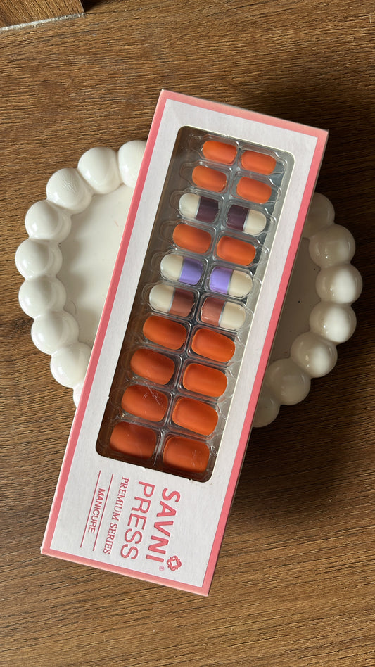 Orange: 24 nails in a box - High Quality Nails