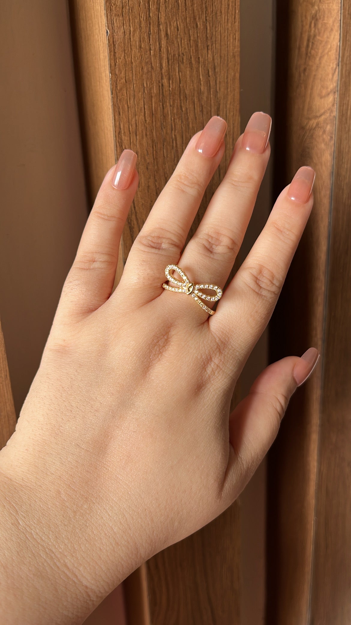 Bow ring AD