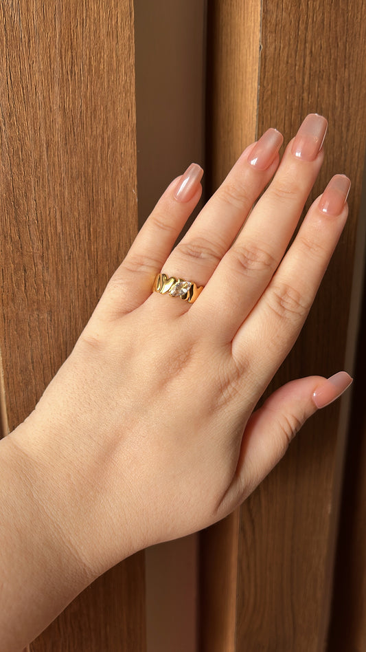 AD chunky ring