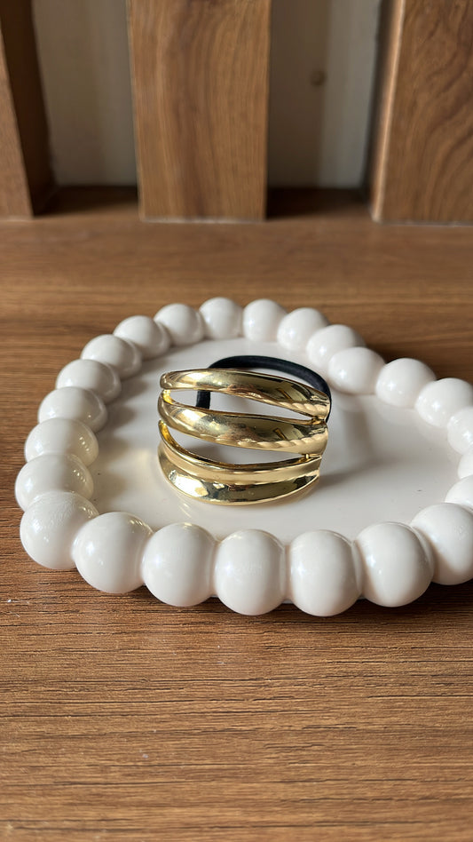Pony cuff